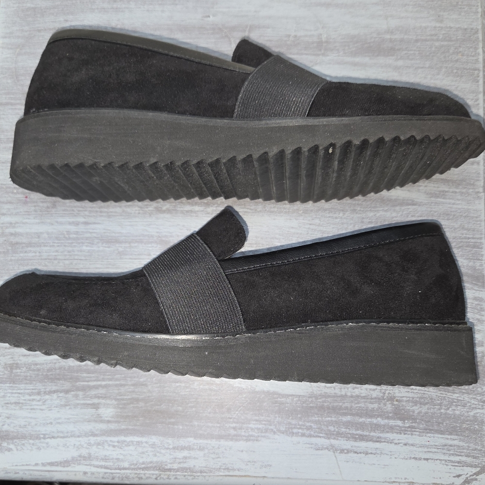 Euro Sofft Black Faux Suede Loafers Size 9 (SQ2)